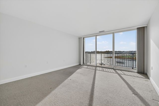 100 Seaview Avenue 3I, Norwalk, CT 06855