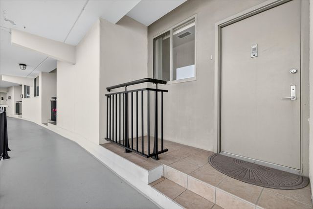 100 Seaview Avenue 3I, Norwalk, CT 06855