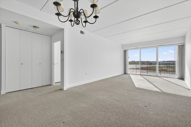 100 Seaview Avenue 3I, Norwalk, CT 06855