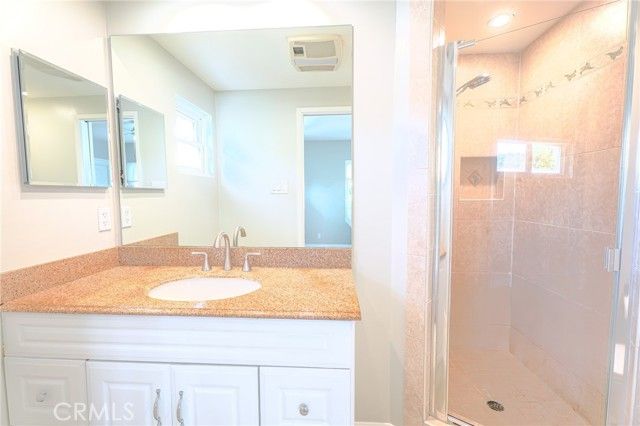 23952 Nomar Street, Woodland Hills (los Angeles), CA 91367