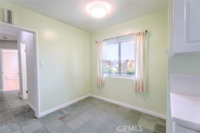 23952 Nomar Street, Woodland Hills (los Angeles), CA 91367