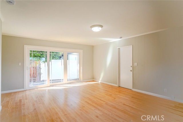 23952 Nomar Street, Woodland Hills (los Angeles), CA 91367