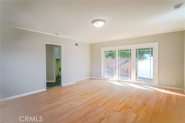 23952 Nomar Street, Woodland Hills (los Angeles), CA 91367