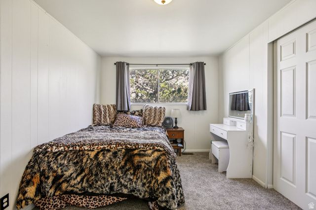 5345 W 4000 S, Hooper, UT 84315