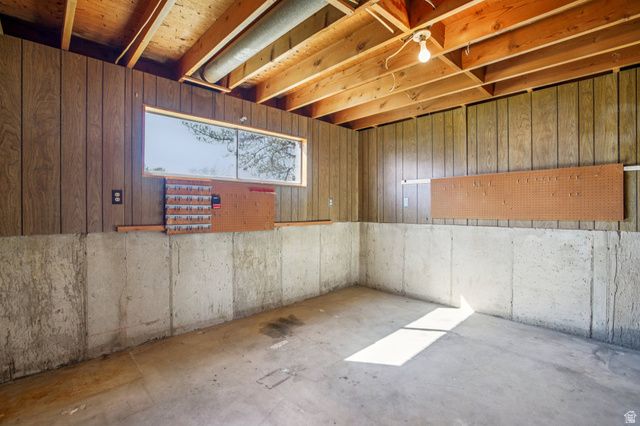 5345 W 4000 S, Hooper, UT 84315