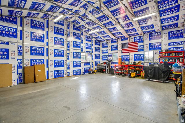 5345 W 4000 S, Hooper, UT 84315