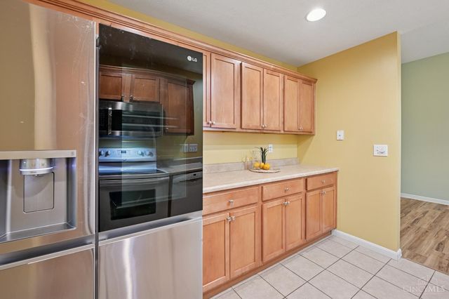 3272 Thoroughbred Drive, Goshen Twp, OH 45140