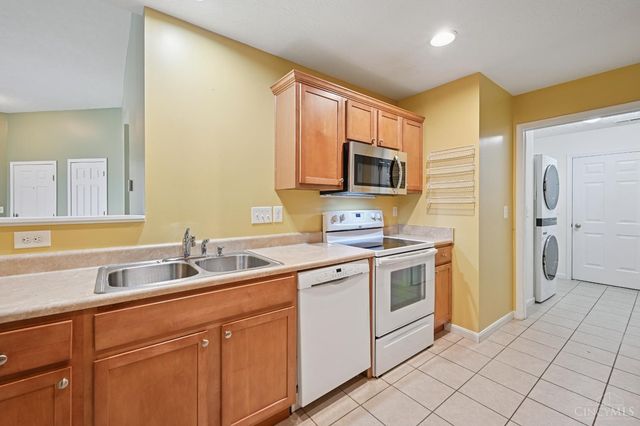 3272 Thoroughbred Drive, Goshen Twp, OH 45140