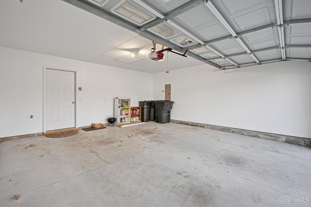 3272 Thoroughbred Drive, Goshen Twp, OH 45140