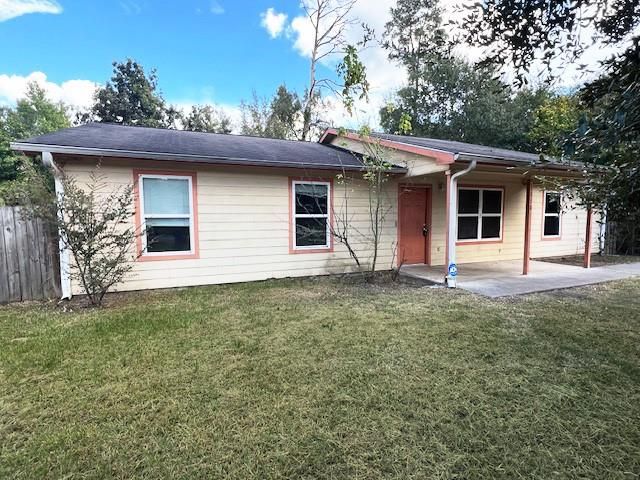 1118 Bluebird Avenue, Livingston, TX 77351