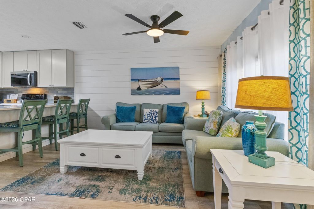 Image 4 of property listing at 17462 Front Beach Road 60103, Panama City Beach, FL 32413