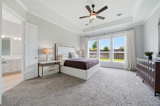 594 Baretta LOOP, Buda, TX 78610