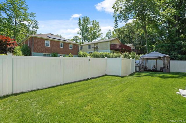 50 Sears Avenue, Elmsford, NY 10523