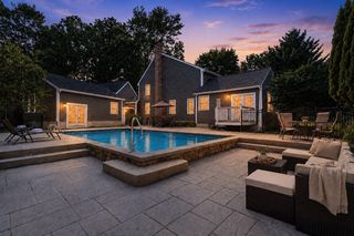 55 King Arthur Way, Mansfield, MA 02048