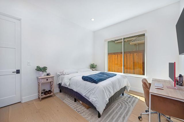 127 Fuller Ln, Lincoln, CA 95648