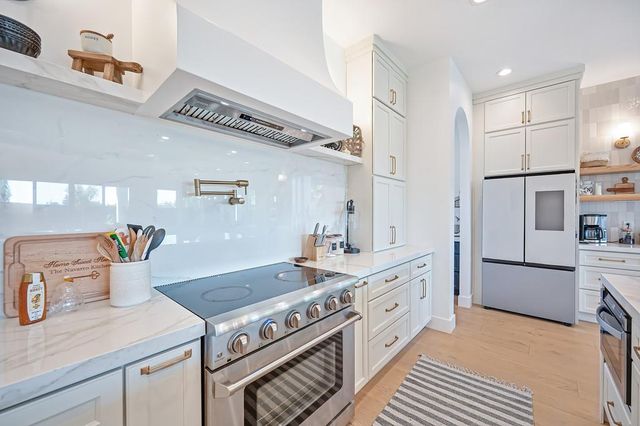 127 Fuller Ln, Lincoln, CA 95648