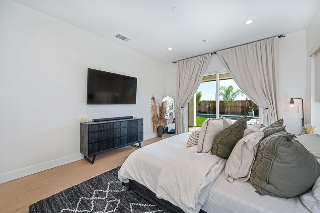 127 Fuller Ln, Lincoln, CA 95648