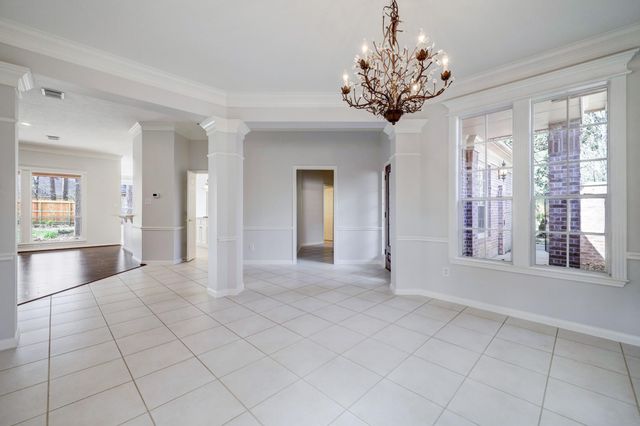 14 Greenside Place, The Woodlands, TX 77381