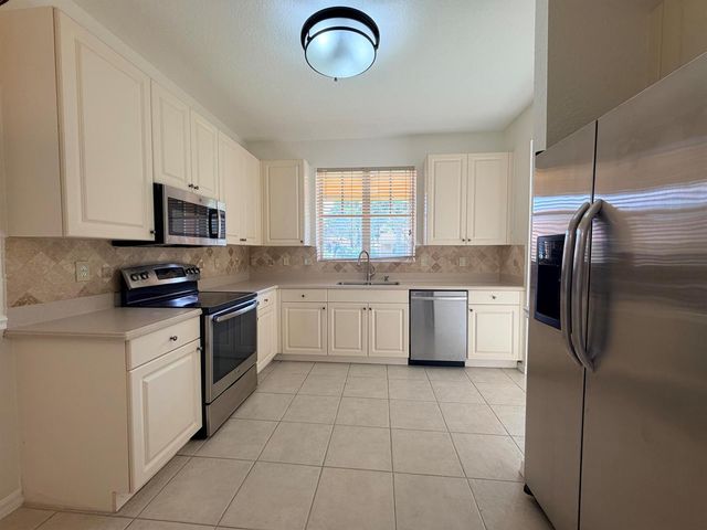 5772 NW 119th Drive, Coral Springs, FL 33076
