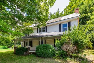 4085 Jacks Creek Road, Burnsville, NC 28714