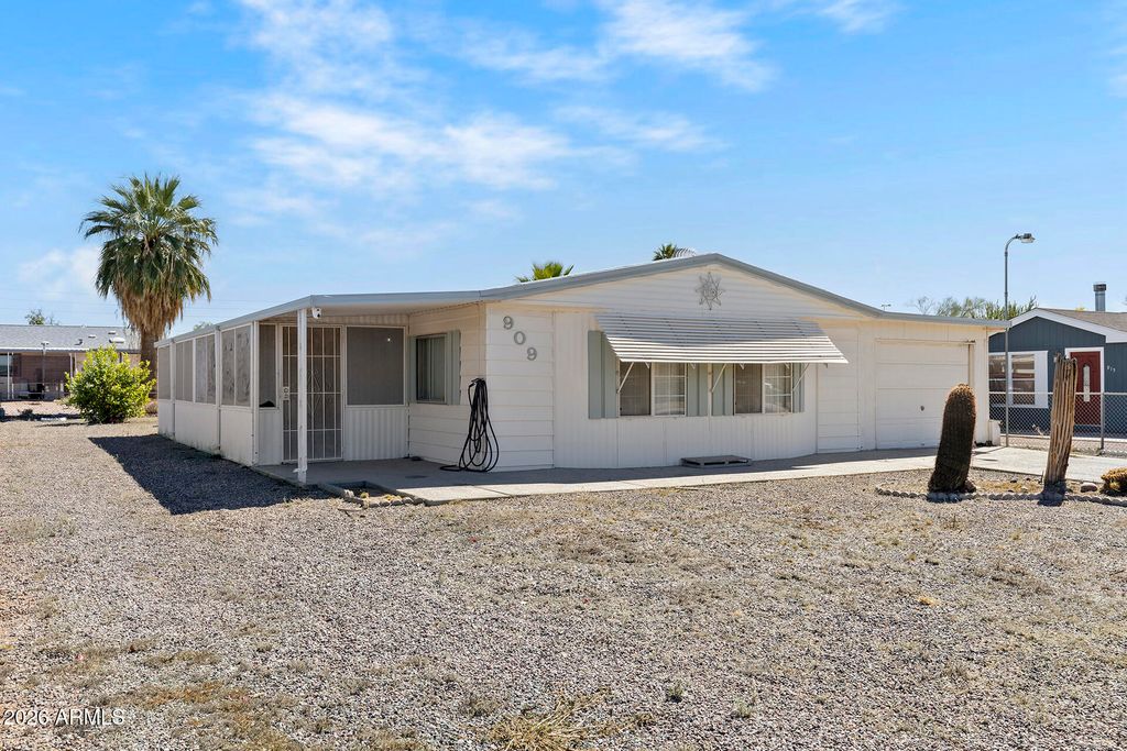 909 S 95TH Way, Mesa, AZ 85208