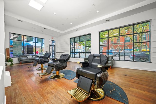 1901 W Chicago Avenue 1, Chicago, IL 60622