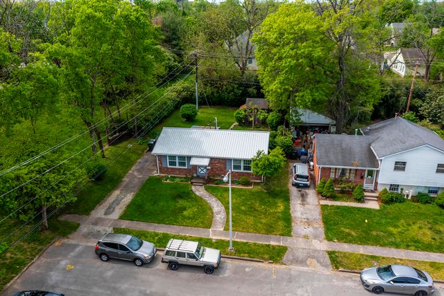 838 Aster Road, Lexington, KY 40504