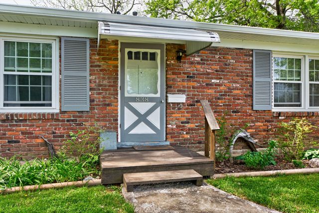 838 Aster Road, Lexington, KY 40504