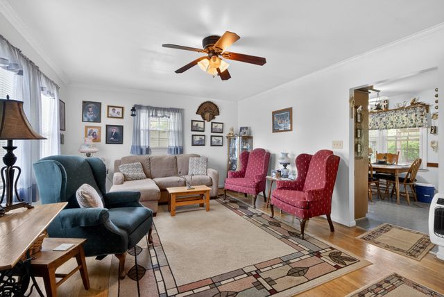 838 Aster Road, Lexington, KY 40504