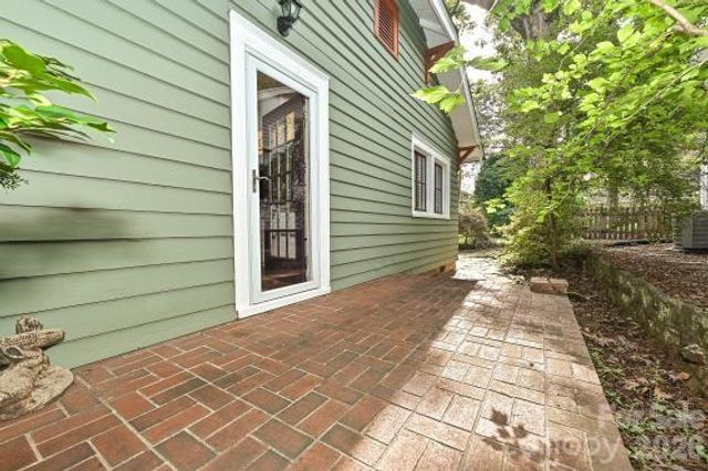 1532 The Plaza, Charlotte, NC 28205