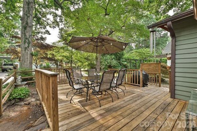 1532 The Plaza, Charlotte, NC 28205