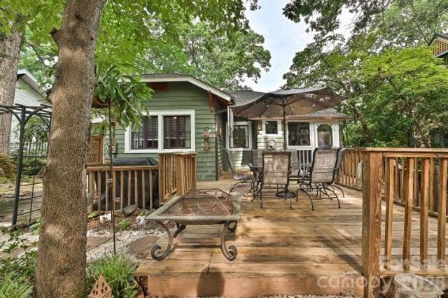 1532 The Plaza, Charlotte, NC 28205