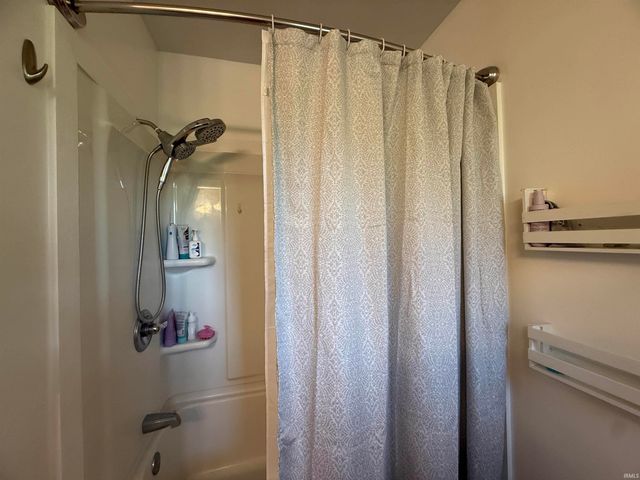 288 Locust Drive, Bloomfield, IN 47424