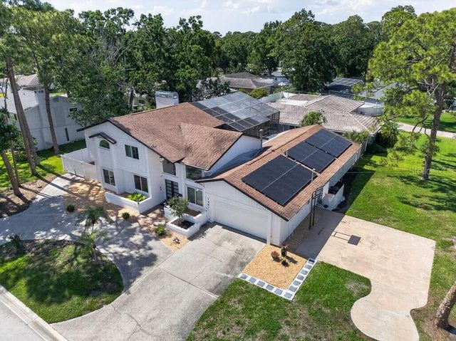 1461 87TH AVENUE N, St Petersburg, FL 33702