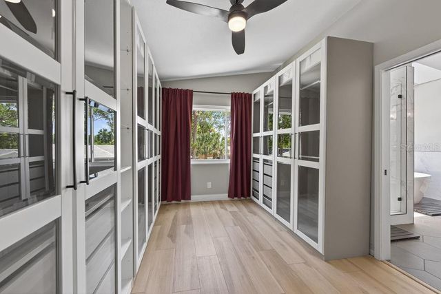 1461 87TH AVENUE N, St Petersburg, FL 33702