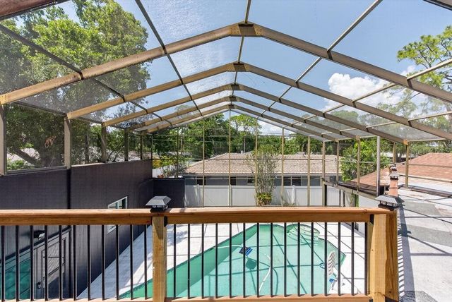 1461 87TH AVENUE N, St Petersburg, FL 33702