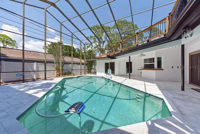 1461 87TH AVENUE N, St Petersburg, FL 33702