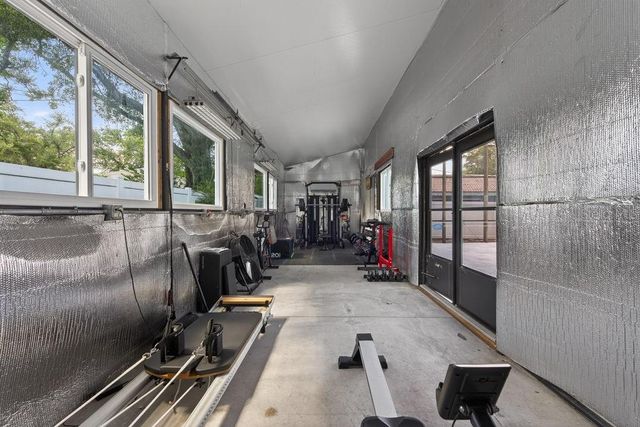 1461 87TH AVENUE N, St Petersburg, FL 33702