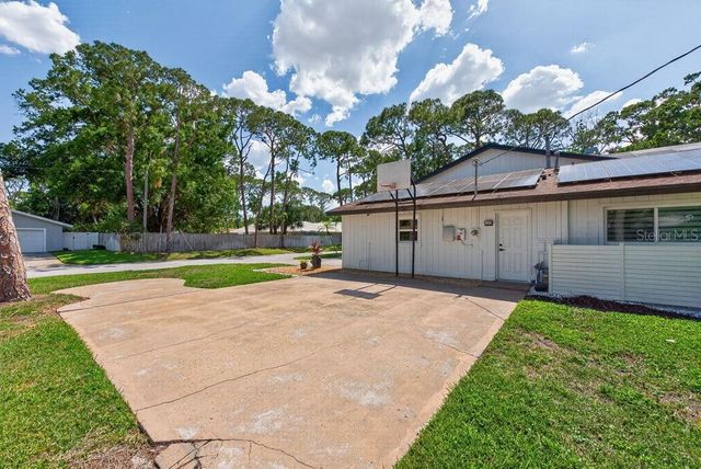 1461 87TH AVENUE N, St Petersburg, FL 33702