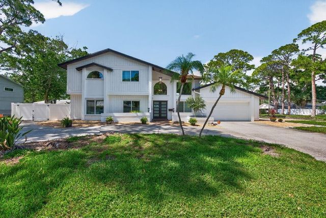 1461 87TH AVENUE N, St Petersburg, FL 33702