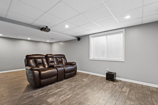 2015 Brunswick Drive, Plainfield, IL 60586