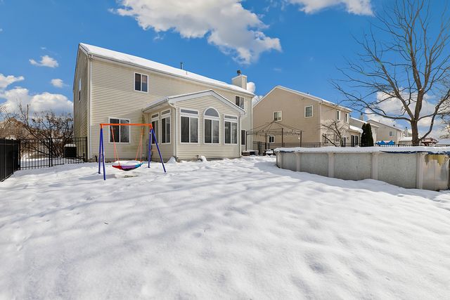 2015 Brunswick Drive, Plainfield, IL 60586