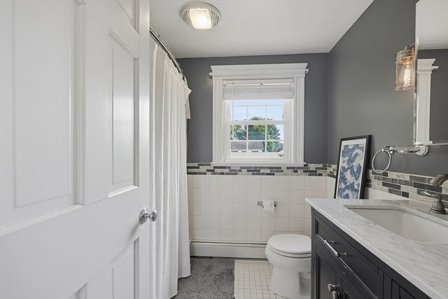 11 Eleanor St, Dedham, MA 02026