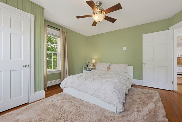 11 Eleanor St, Dedham, MA 02026