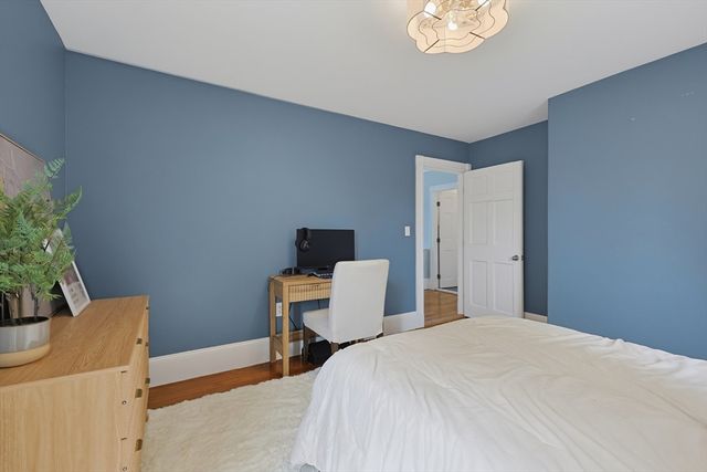 11 Eleanor St, Dedham, MA 02026