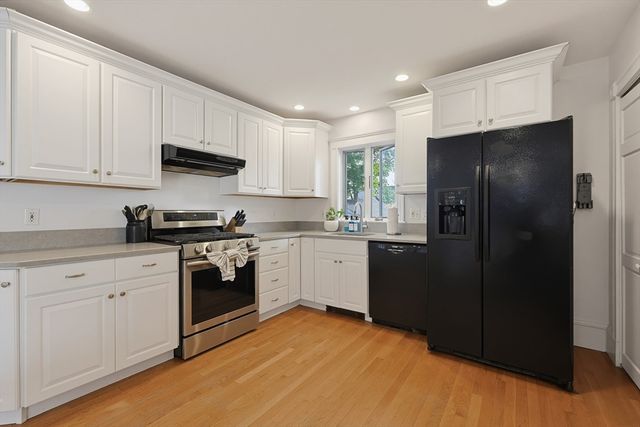 11 Eleanor St, Dedham, MA 02026