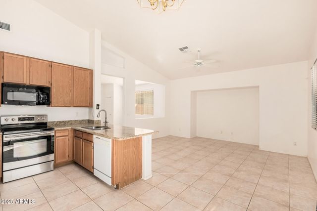 6673 W IVANHOE Street, Chandler, AZ 85226