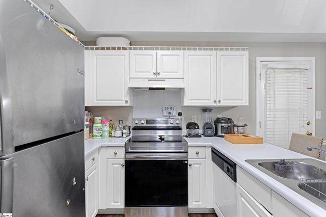 47 Huntress Drive, Greer, SC 29651