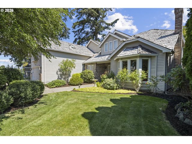 2105 CLUB HOUSE Dr, West Linn, OR 97068