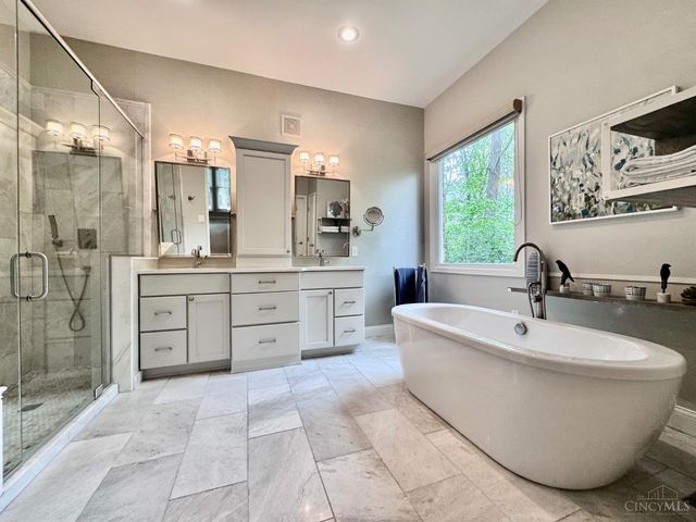 6460 Timbers Court, Mason, OH 45040